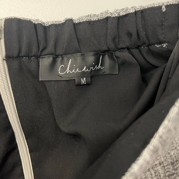 Women's business dress - Picture 3 of 5